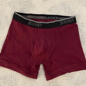 Mens 2(x)ist boxer brief, maroon, size S